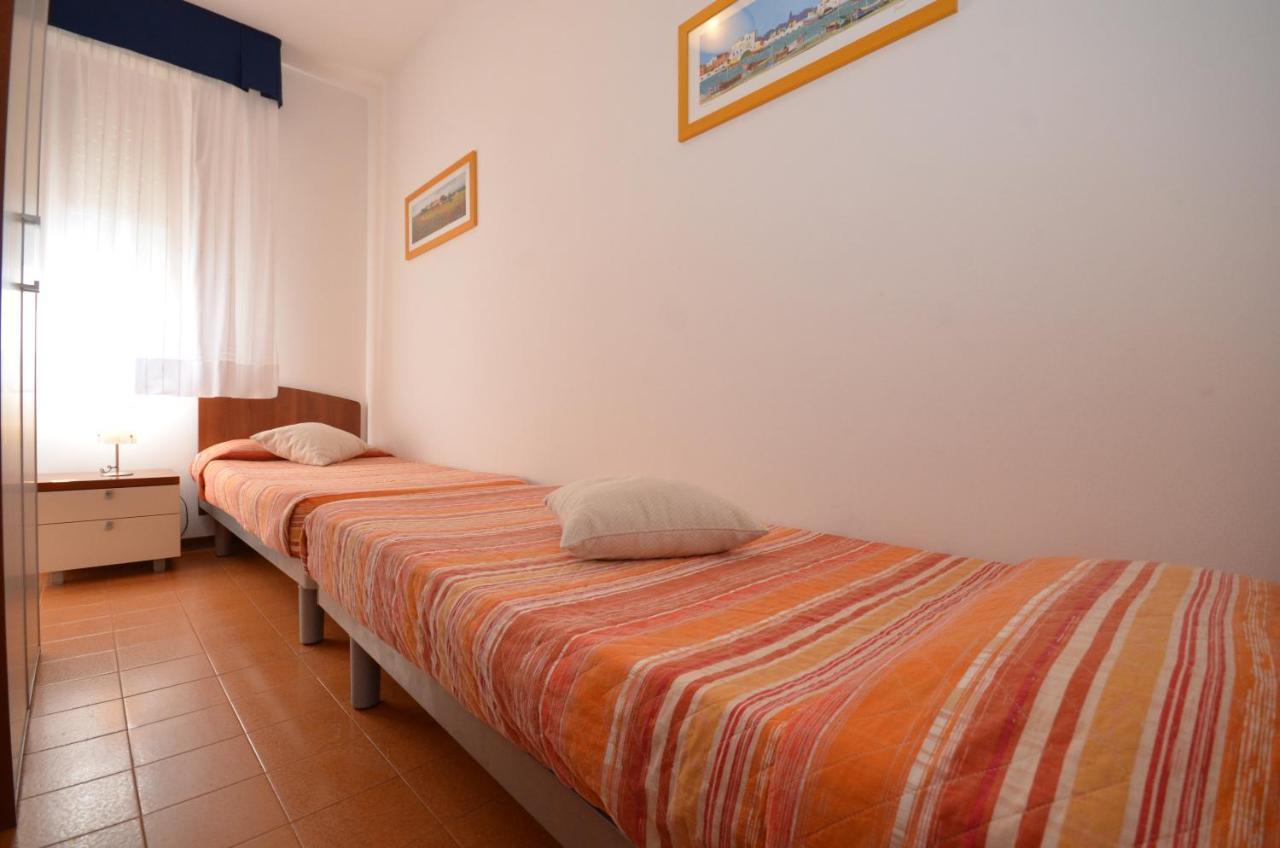 Appartamenti Narcisi Bibione Exteriör bild